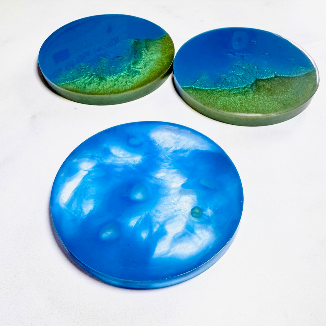 Resin Coaster Making Workshop - Image 3